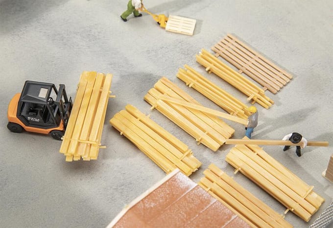 Faller - 1/87 STAPEL PLANKEN (1/23) * - modelbouwsets, hobbybouwspeelgoed voor kinderen, modelverf en accessoires