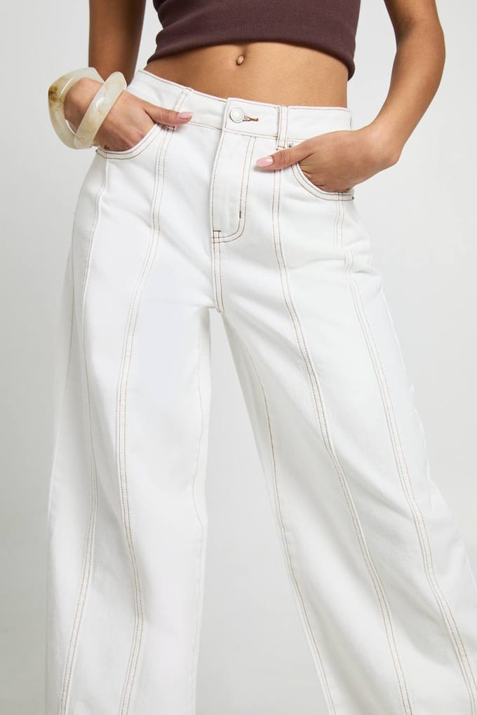 boohoo Dames Rechte Pijpen Jeans Met Naaddetail | Ecru | Maat: 40