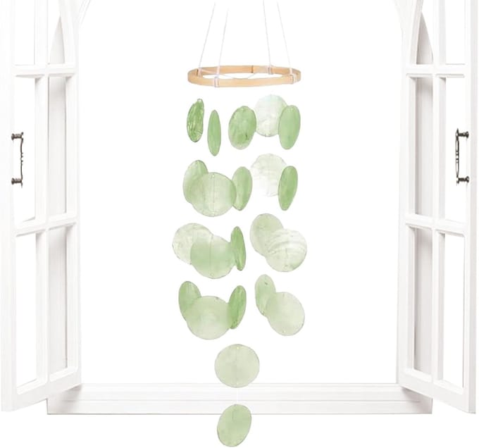 Schelp windspel - Natuurlijke decoratie - Tuin balkon - Rustgevende geluiden - 43 cm lang - Groen