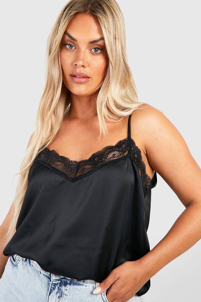 boohoo Dames Plus Kant Trim Satin Cami | Zwart | Maat: 54