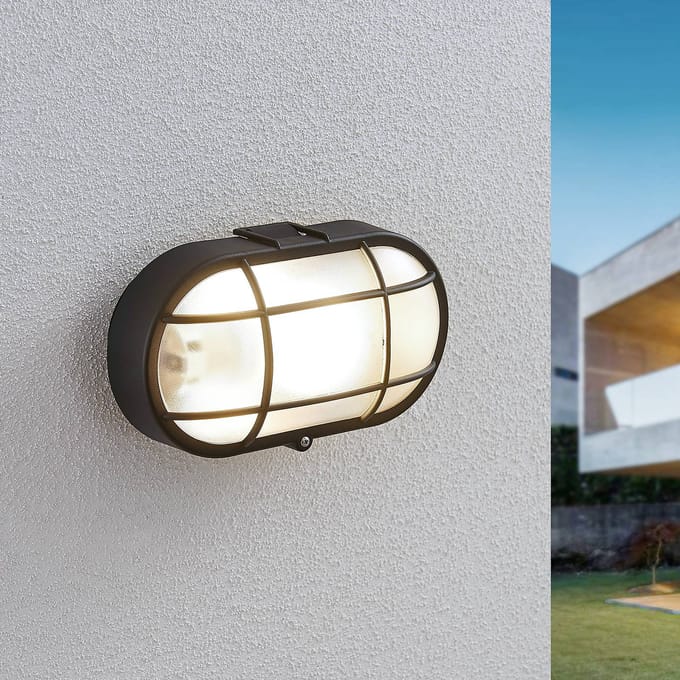 Lindby Buitenwandlamp Alisha, ovaal, zwart