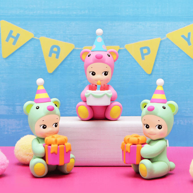 Sonny Angel Happy Birthday gift bear 2023