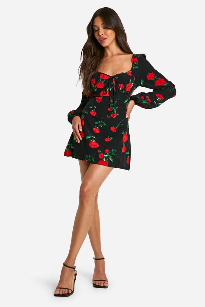 boohoo Dames Bloemrijke melkmeisje mini-jurk | Black | Maat: 8