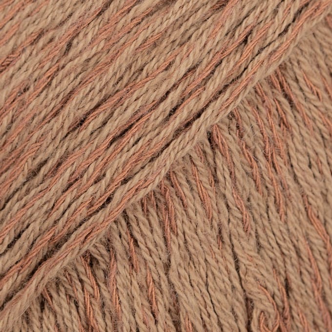 DROPS Belle Uni Colour - 25 bosbruin - Katoen Garen