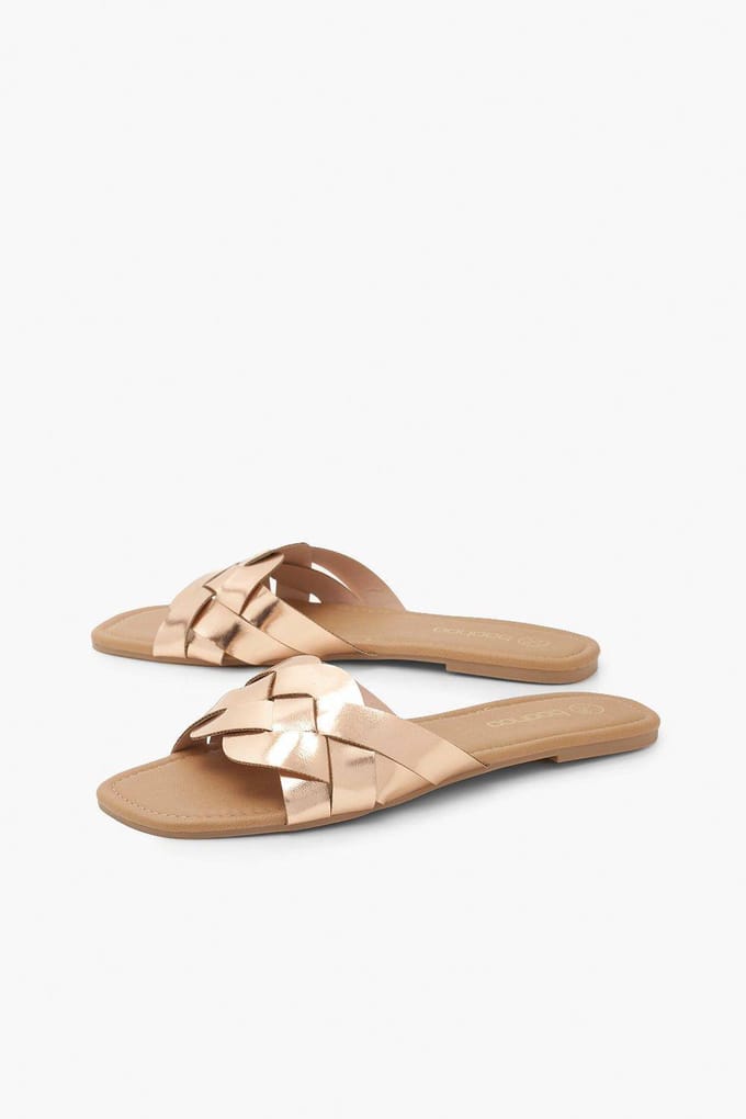 boohoo Dames Wide Fit Geweven Band Sliders | Rose Gold | Maat: 3