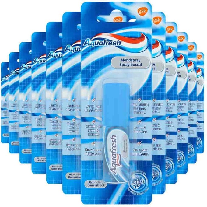 Aquafresh Mondspray Voordeelverpakking - 12 Stuks