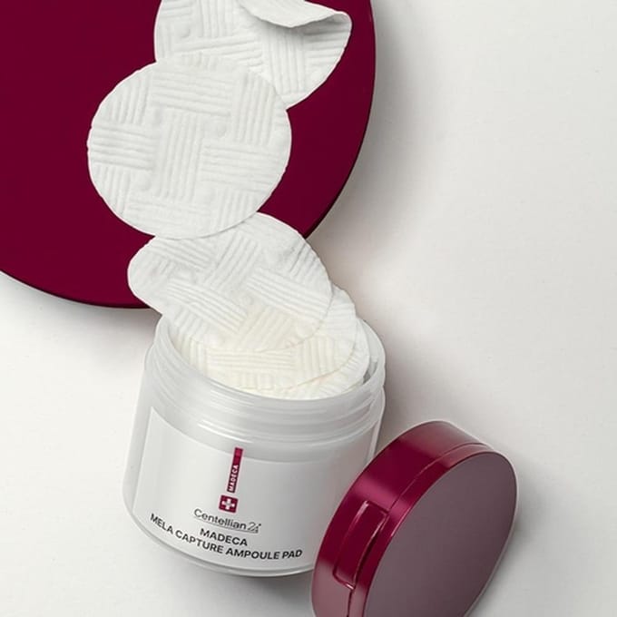 Authentique Centellian24 Madeca Mela Capture Ampoule Pad 165ml (60 tampons) - Éclaircissement de la mélanine gray