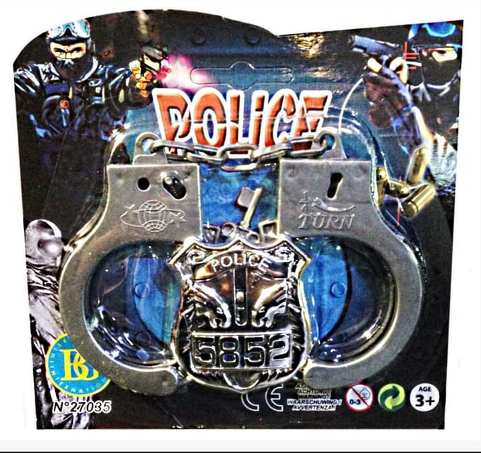 Handboeien met badge