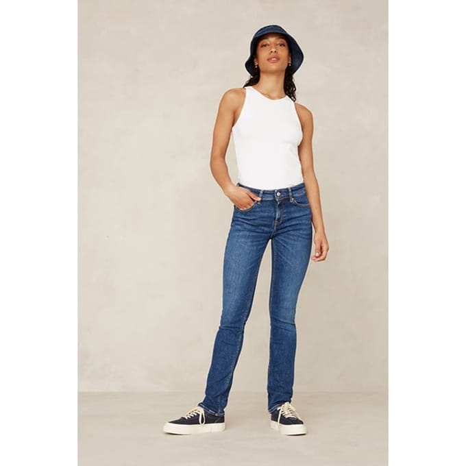 Kings Of Indigo Emi Journey Mid Used Maat: W25L32 | Slim Jeans Outlet | Dames | Blauw