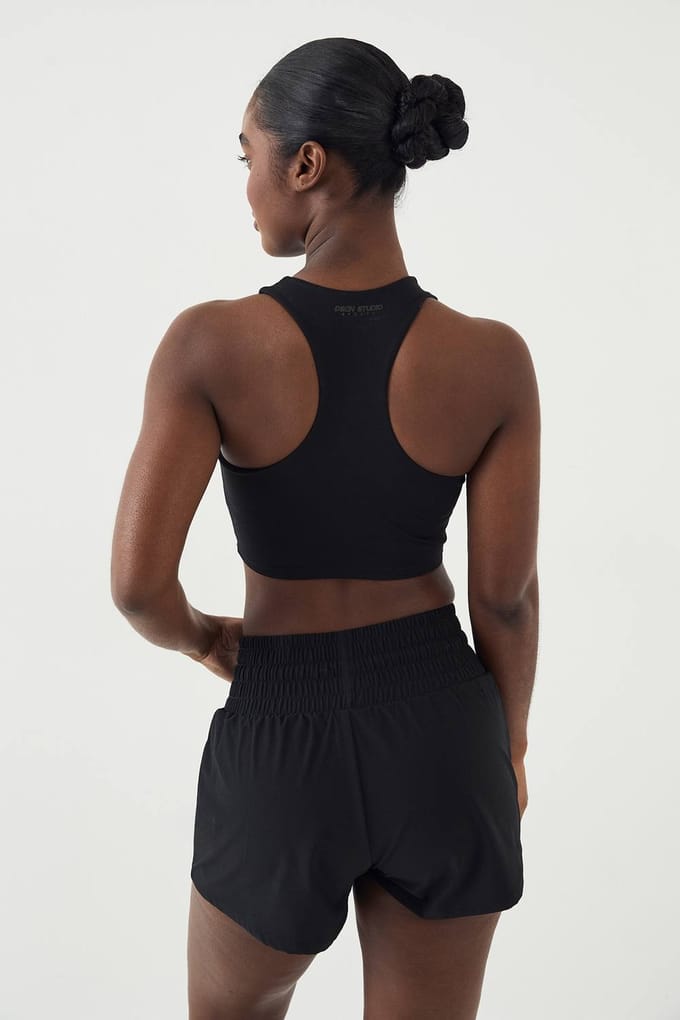 Dames DSGN Studio Hoge Taille Diepe Tailleband Hardloop Short | Black | Maat: XL