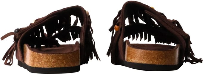 Sandalen om aan te trekken, Parijs