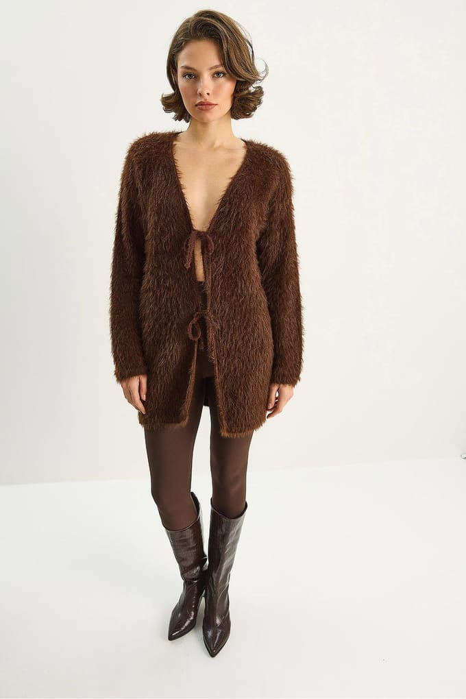 Gestructureerde V-hals Midi Cardigan met Striksluiting