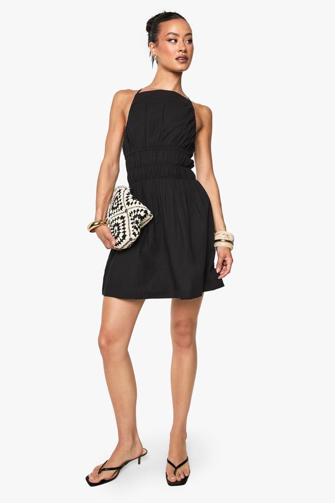 boohoo Dames Tall Linnenlook Jurk met Ruche Details | Black | Maat: 18