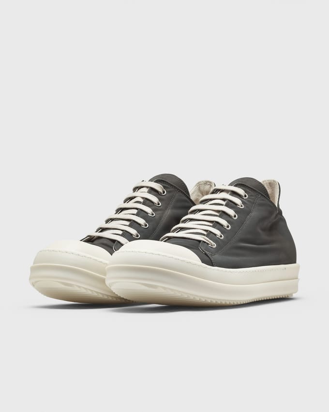 WOVEN SHOES