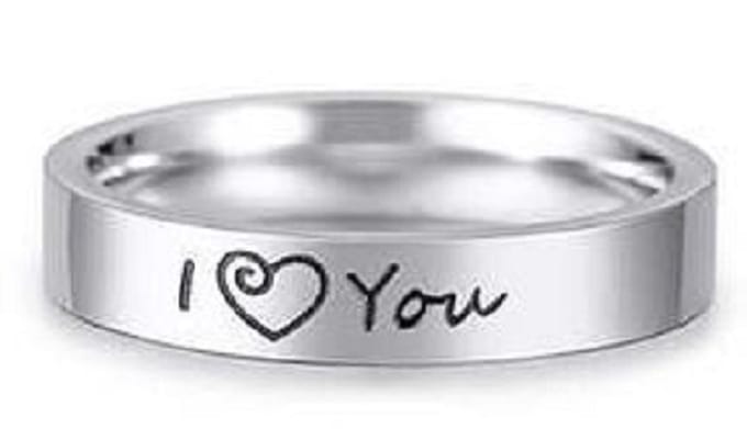 Schitterende I Love You Ring | Damesring | Herenring | Vriendschapsring | 18,25 mm. Maat 57