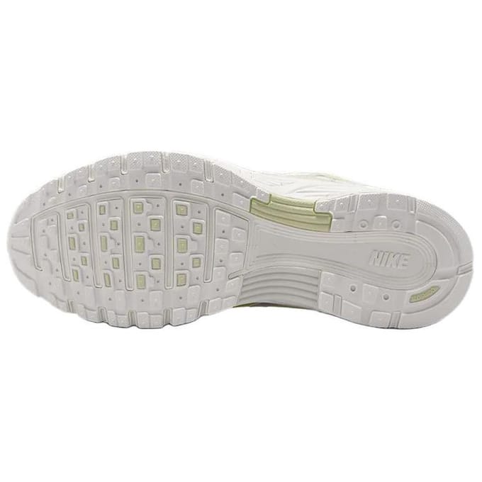 Nike P-6000, Vrouwen, Beige, Sneakers, maat: 39