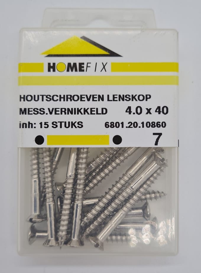 Houtschroeven. 4.0 x 40mm. lang. messing-vernikkeld. 15 stuks. Homefix.
