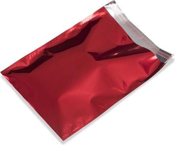 Cadeauzakjes plastic, 25x33,5+3cm ROOD (50 stuks)
