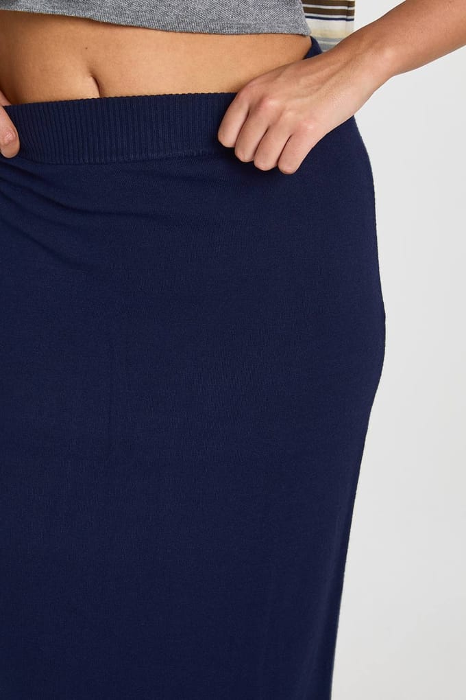 boohoo Dames Geribde Gebreide Maxi Rok | Navy | Maat: Medium