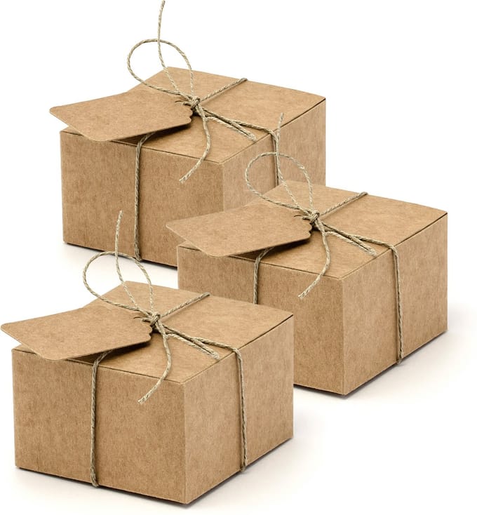 Partydeco cadeaudoosje Kraft - Bruiloft bedankje - 20x met etiketten - bruin - 6 x 4 cm