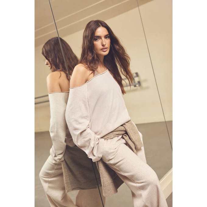 Dames DSGN Studio Diepe Tailleband Wijde Pijpen Jogger | Oatmeal | Maat: Medium