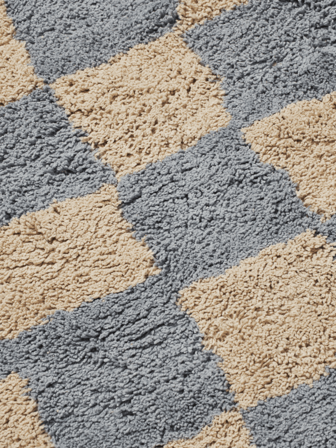 Ferm Living Mara wasbaar vloerkleed - mist blue/warm sand