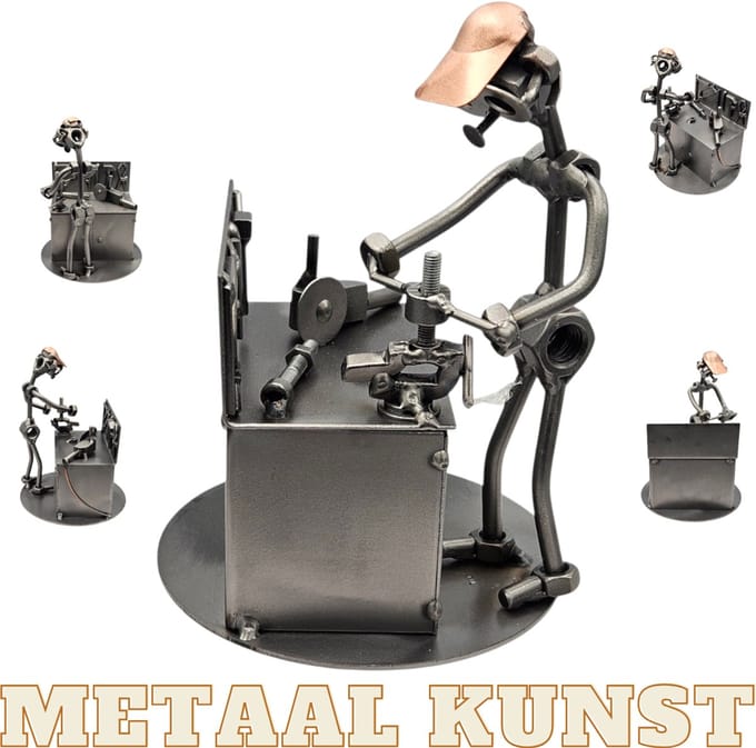 Slotenmaker-metaal beeld-metaal kunst-uniek-het best cadeau-sinterklas gift-kerst-geschenk