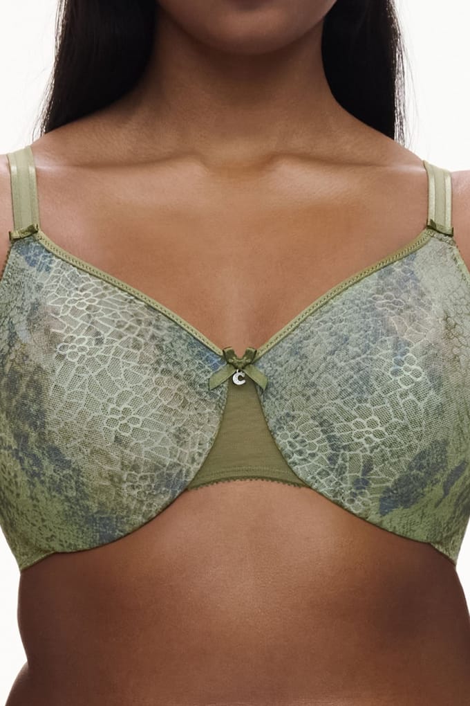 Chantelle Co Bra Underw. Very Covering Molded Python Print Maat: E100 | BH's Outlet | Dames | Groen