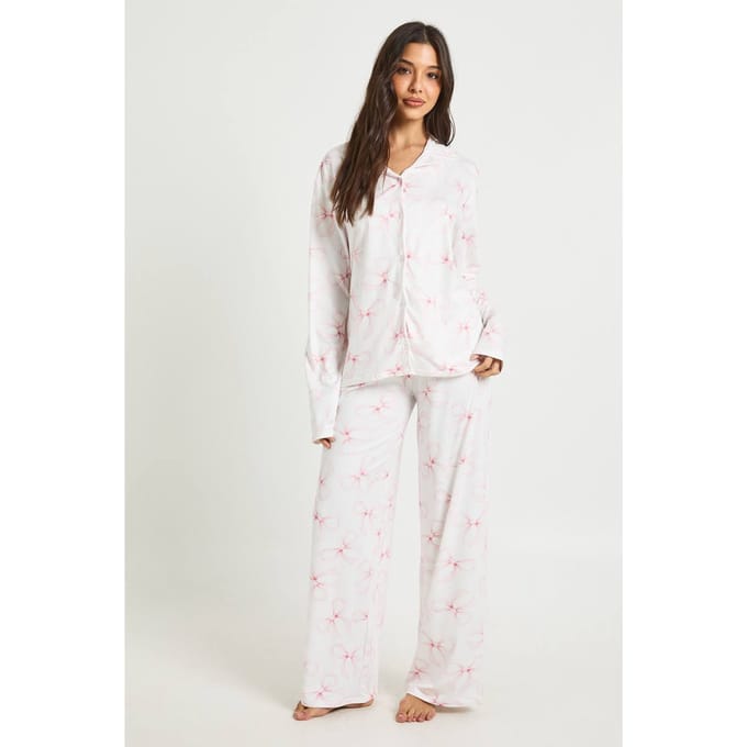 boohoo Dames Strik Print Lange Mouw Top & Broek Pyjama Set | Wit | Maat: 44
