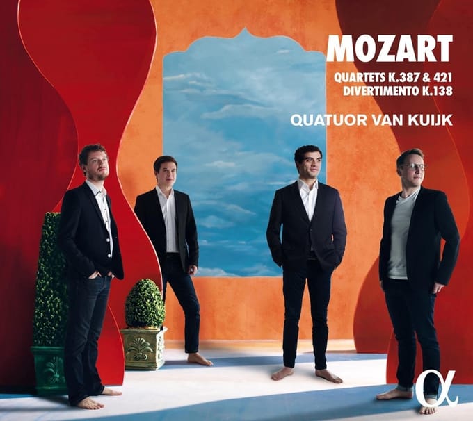 Quatuor Van Kuijk - Mozart: Quartets K.387 & 421 , Divertimento K.138 (CD)
