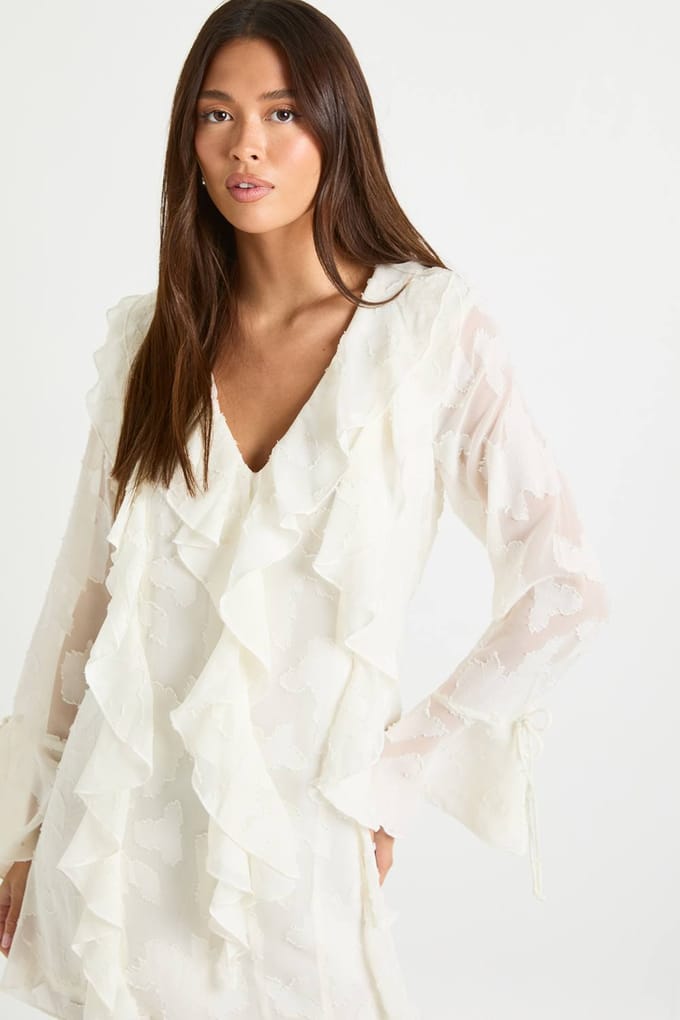 boohoo Dames Burnout Bloemige Ruche Shiftjurk | Cream | Maat: 8