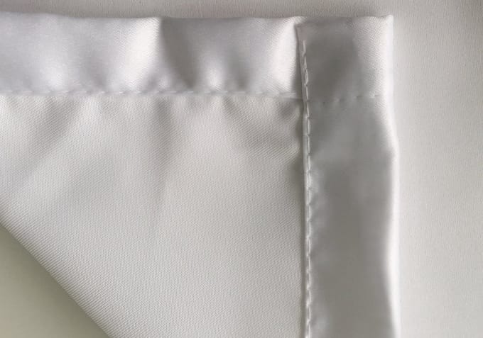 ABAKUHAUS Gestreept Tafelkleed – 140x240 cm – Satin, Lila