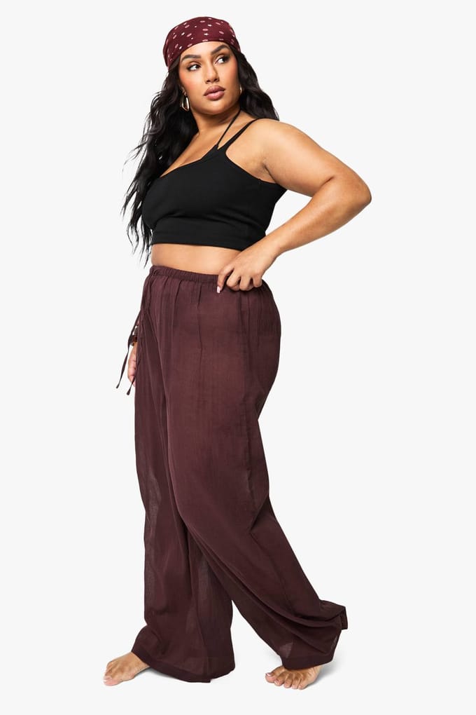 boohoo Dames Plus Cheesecloth Strandbroeken | Chocolate | Maat: 26