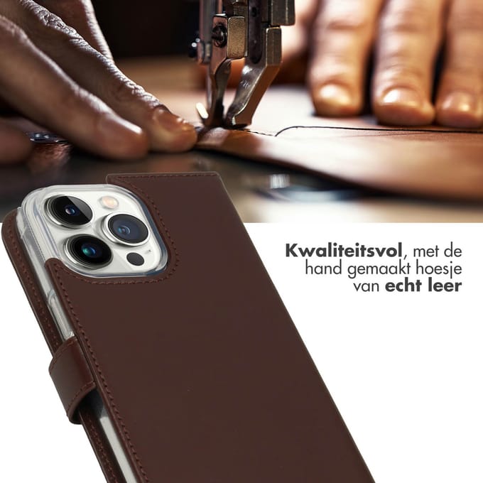 Selencia Hoesje - Geschikt voor Apple iPhone 14 Pro Max - Echt Lederen Bookcase - Bruin