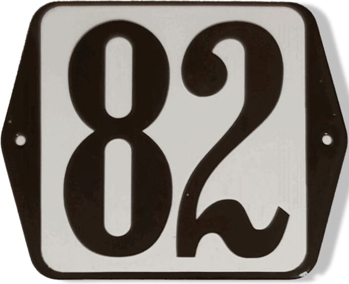 Huisnummer standaard nummer 82