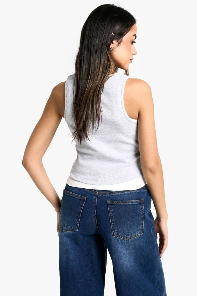 boohoo Dames 2 In1 Dubbel-Lagige Geribbelde Top | White | Maat: 14