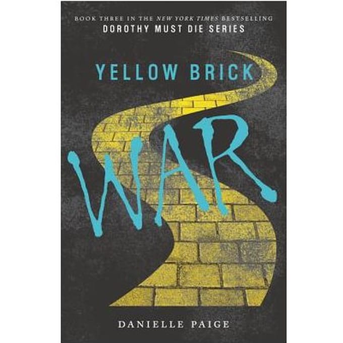 Yellow Brick War - Danielle Paige