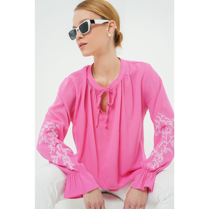 Geborduurde Blouse met Strikdetail