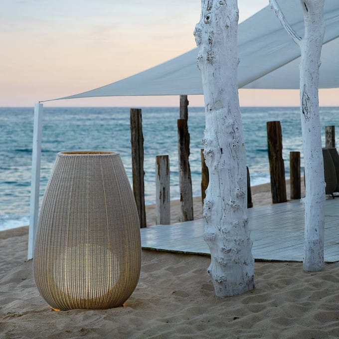 Bover Amphora 02 - terraslamp, licht beige
