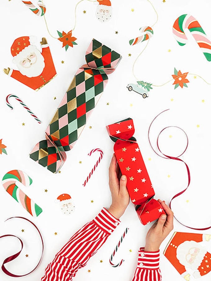 Gift tags Santa mix - 12 stuks