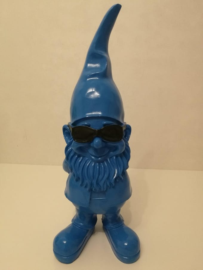 Coole blauwe kabouter met zonnebril - 40cm