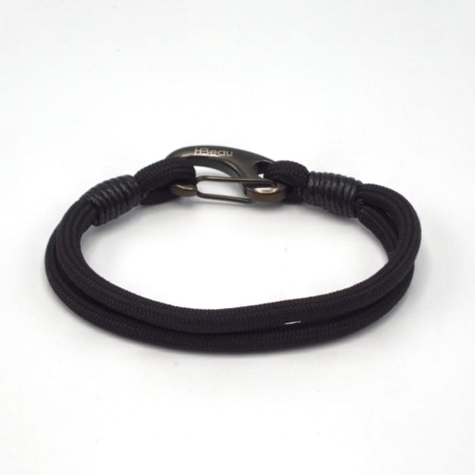 HBeau - Kinderarmband - Paracord - Zwart - RVS Sluiting - Maat XS