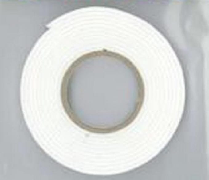 12 Stuks Foam Tape - 2mm dik, 2 meter, Dubbelzijdig Klevend.. Doos met 12 Rollen.