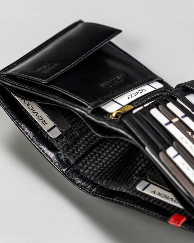 Rovicky Serie - Leren Portemonnee - Verticaal - Gouden Accenten - RFID