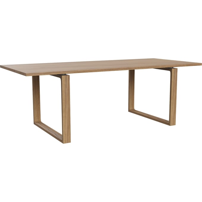 Fritz Hansen Essay Tafel - eiken wit gepigmenteerd - 218 x 95 cm