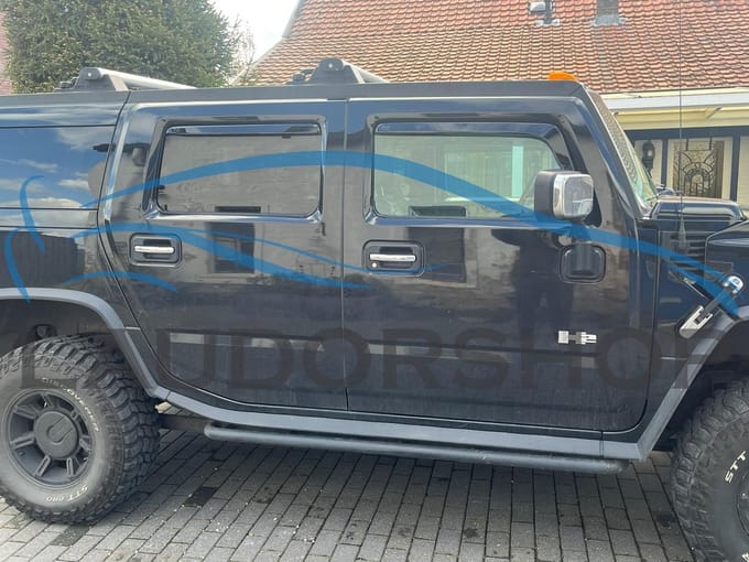 Zijwindschermen passend op de Hummer H2 - 5 deurs model set tbv 4 deuren V+A donker getint merk Team Heko