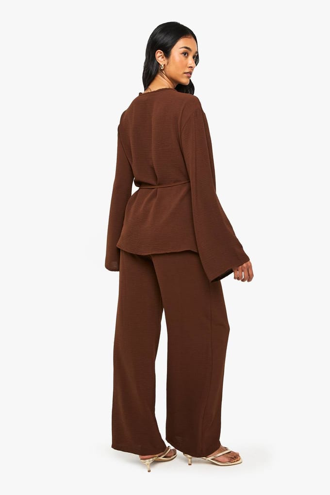 boohoo Dames Geweven Wikkeltop & Broek Set | Chocoladebruin | Maat: 36