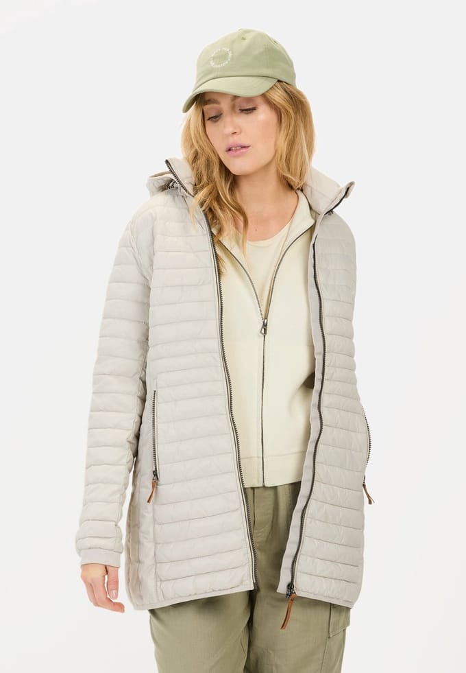 camel active Gewatteerde jas van gerecycled polyamide (GRS-gecertificeerd) - Maat womenswear-54 - Pearl wit