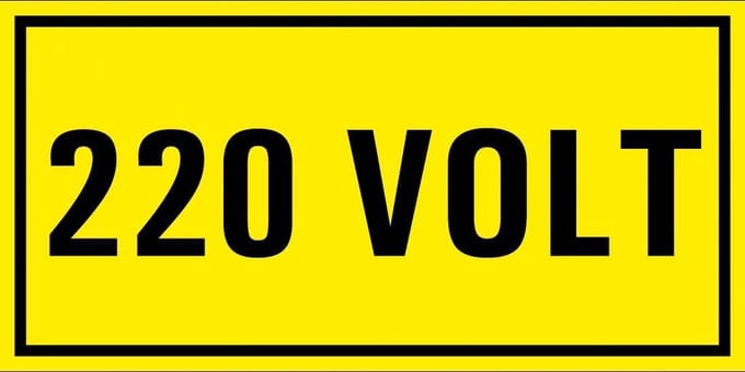 220 volt sticker 100 x 50 mm