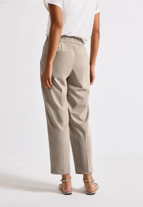 Broek met galonstrepen